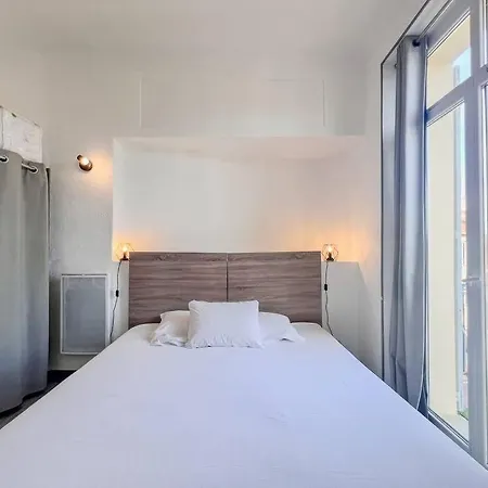 - Centre Pour 2 Personnes 빌라 *